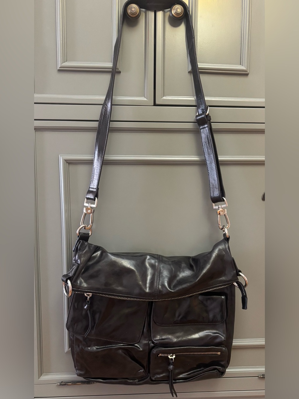 HOBO International Explorer Bag